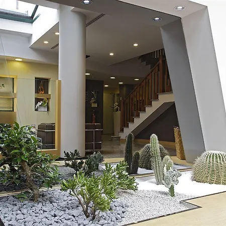 Del 48 Hotel