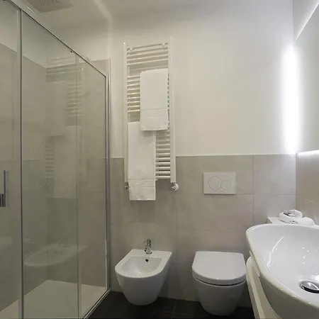 Del 48 Hotel