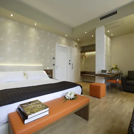 Del 48 Hotel