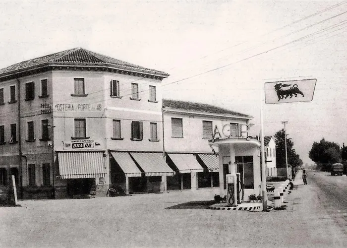 Szálloda Del 48