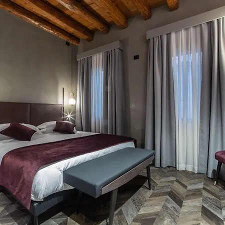 Hotel Del 48