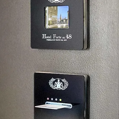 Del 48 Hotel