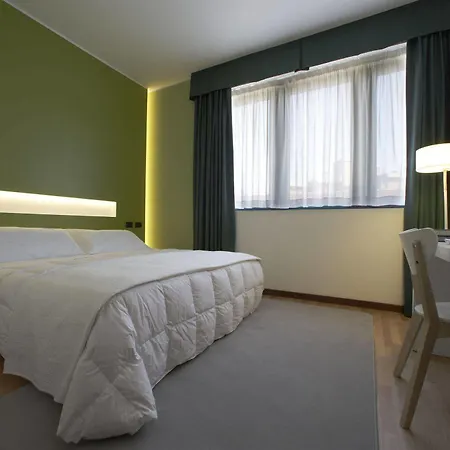 Del 48 Hotel