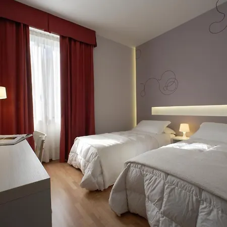 Hotel Del 48 3*